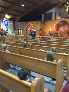 Kindergarten celebrates Mass