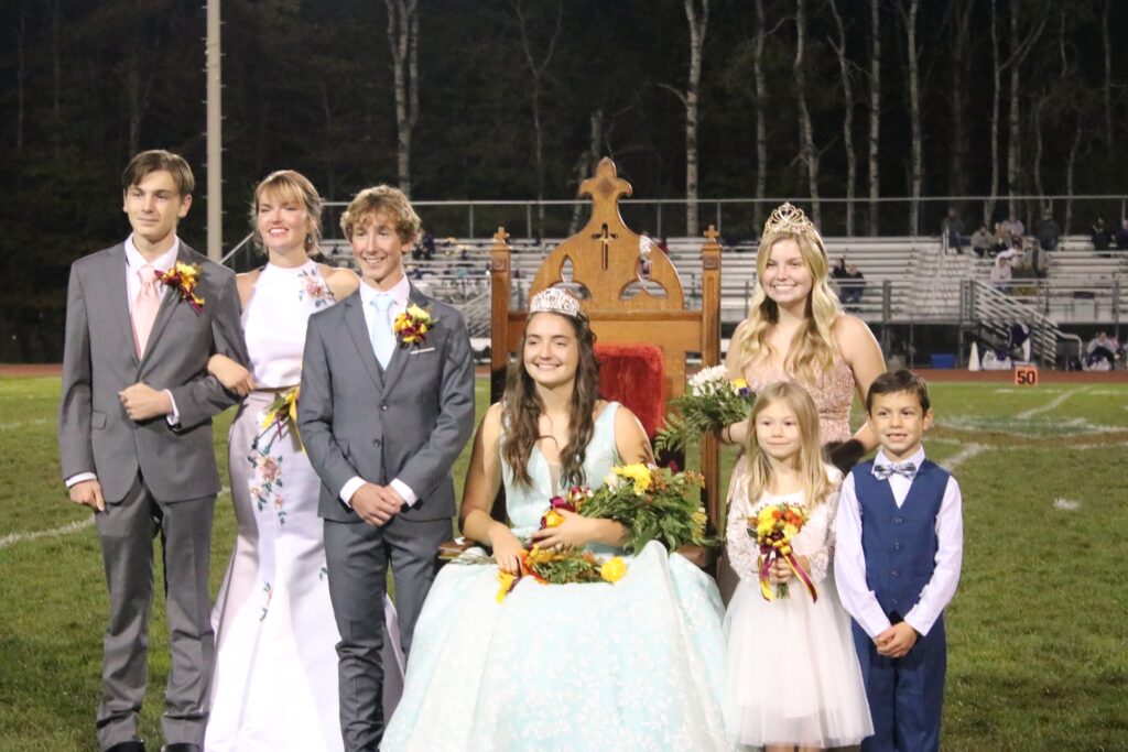 Congratulatons 2022 Homecoming Queen Rylie Belsole!